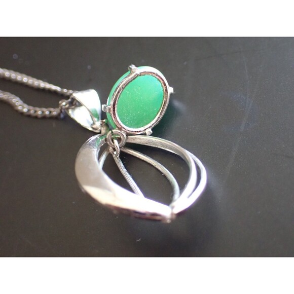 Chrysoprase Pendant in Sterling Silver Cage on ACO 17" Chain Link .925 Necklace - Picture 7 of 13